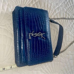 Cross body faux leather
